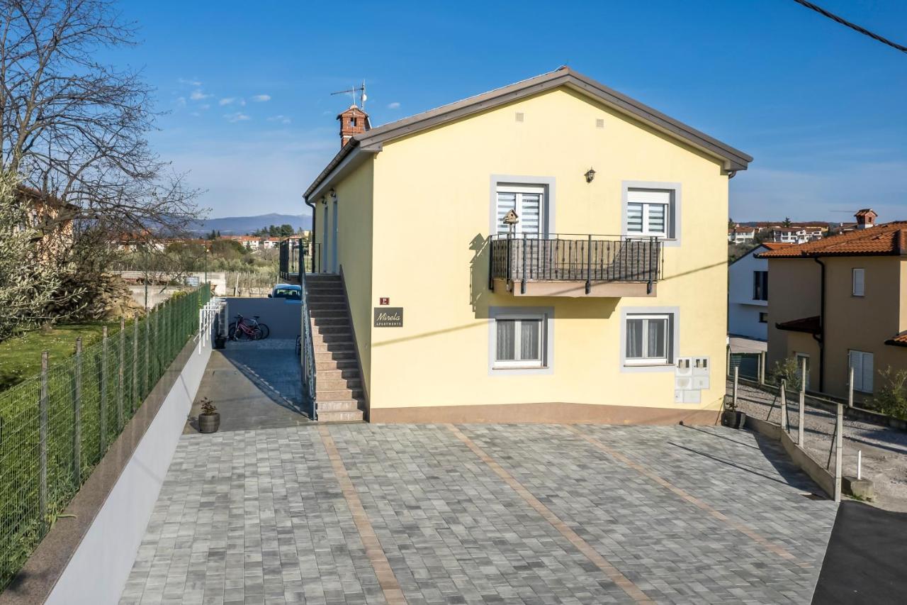 Apartments Mirela Копер Екстер'єр фото